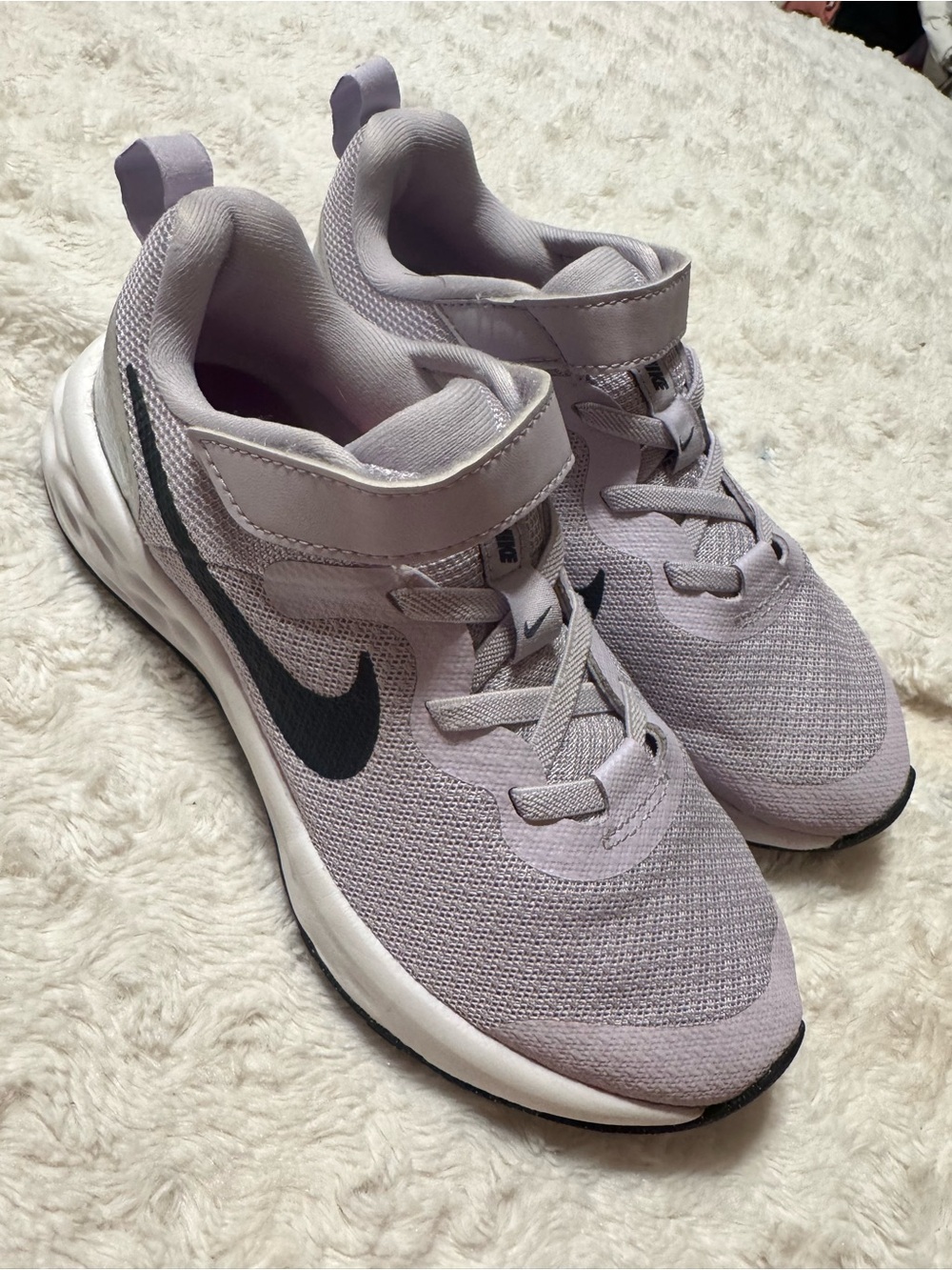 Nike Light Lavender Athletic Sneakers for kids size 1